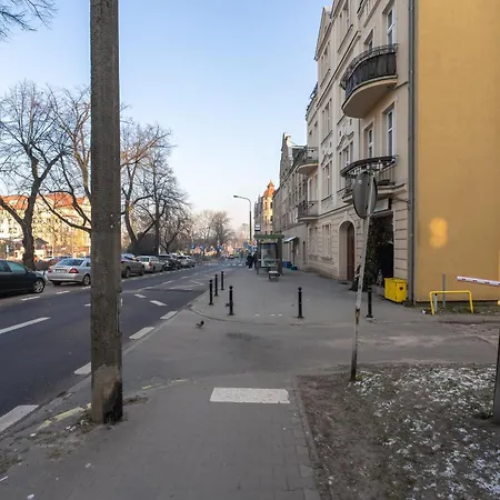 Comfortable Two-bedroom By Renters * Πόζναν